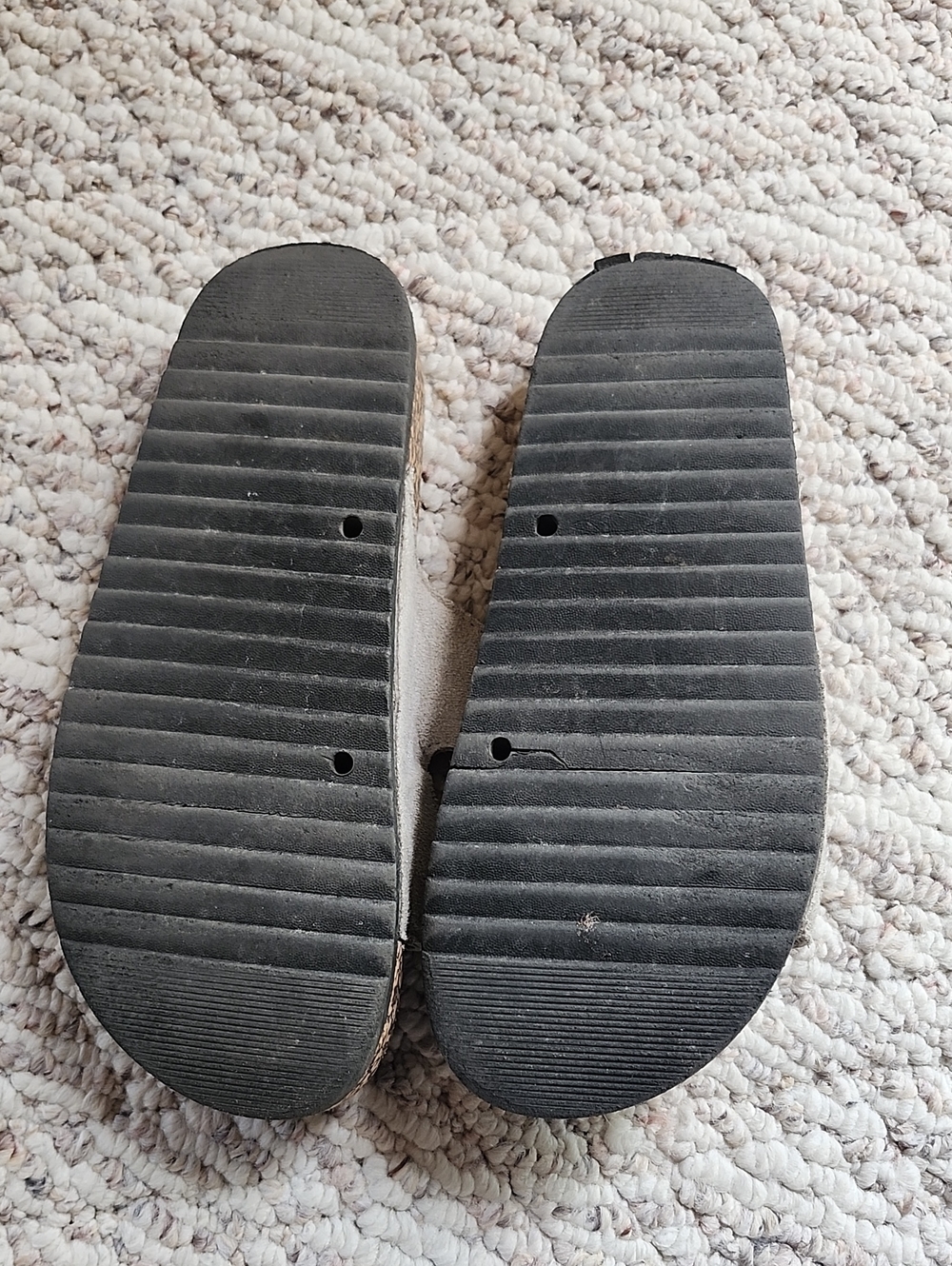 Sandals - Picture 2 of 2
